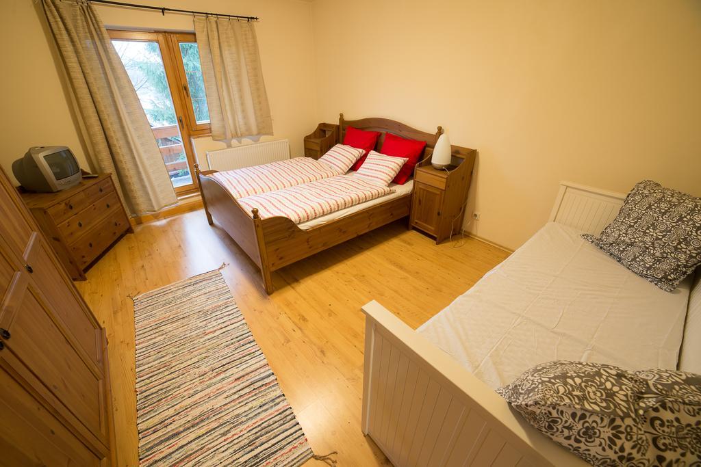 Holiday Home Skalka Mýto pod Ďumbierom Esterno foto