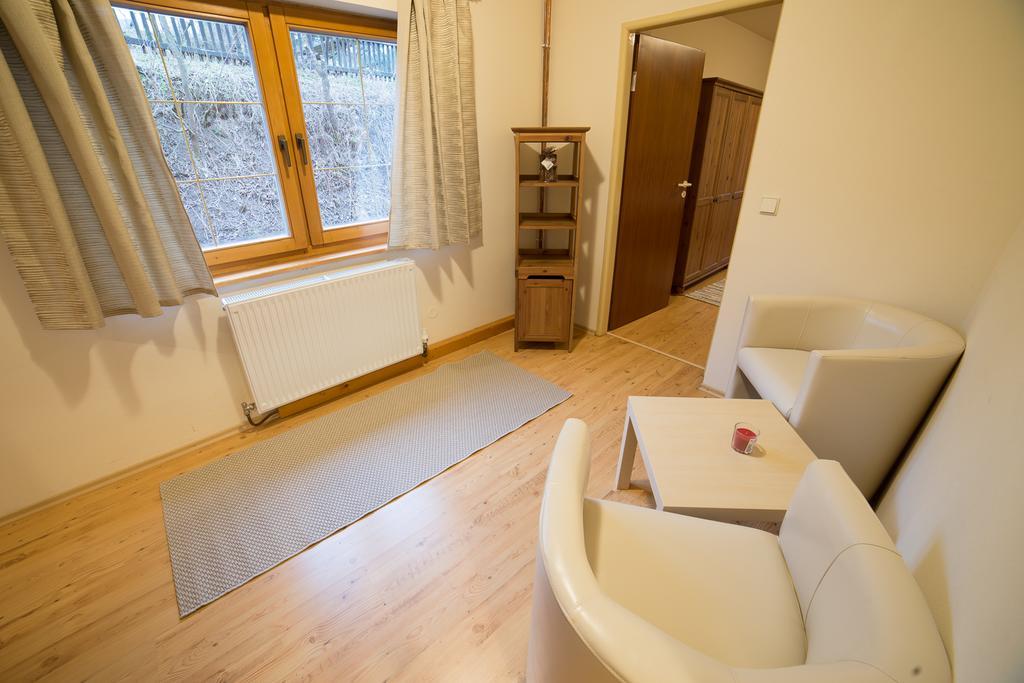 Holiday Home Skalka Mýto pod Ďumbierom Esterno foto