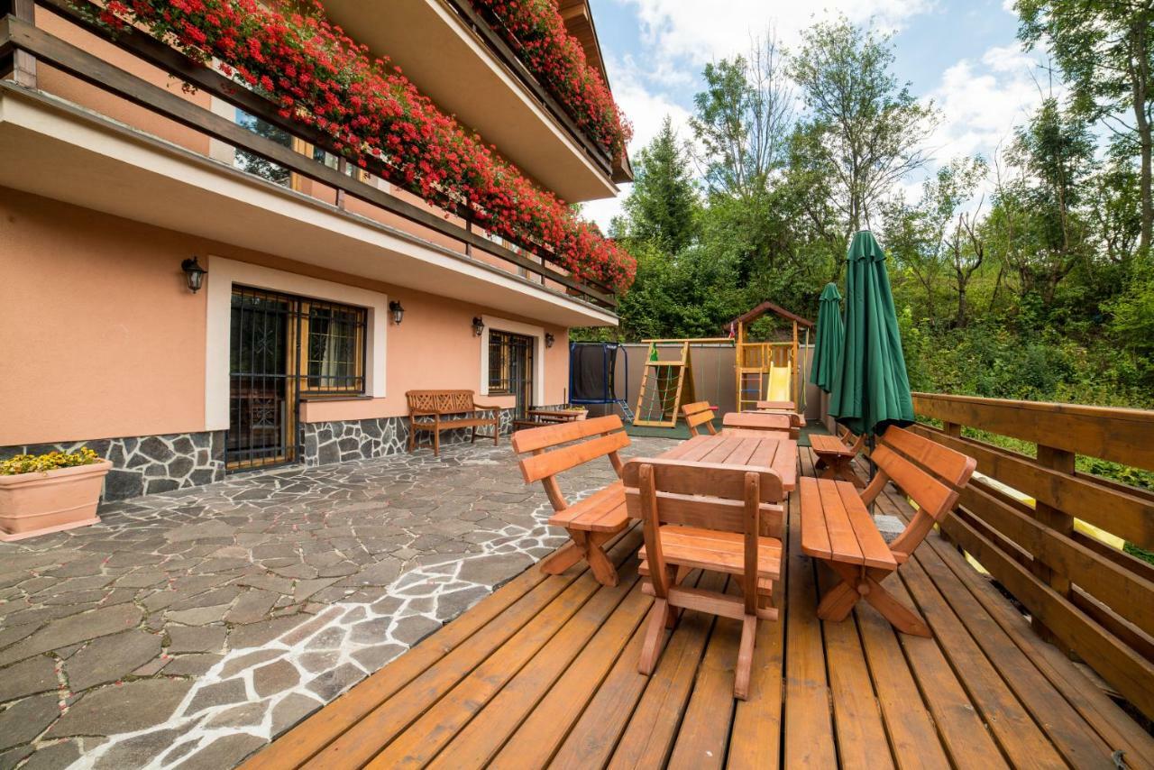 Holiday Home Skalka Mýto pod Ďumbierom Esterno foto